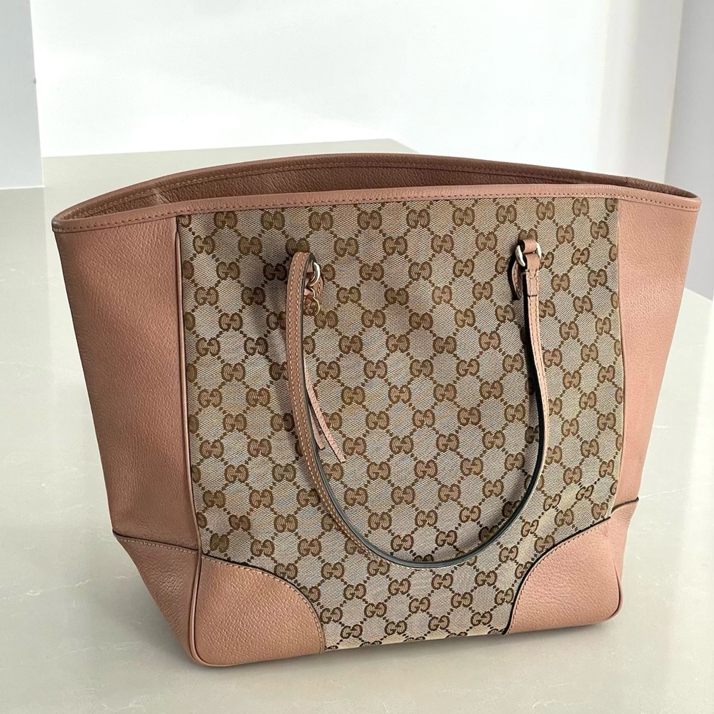 Gucci Beige GG Canvas Tote with Tan Brown Leather Trim Mint Condition